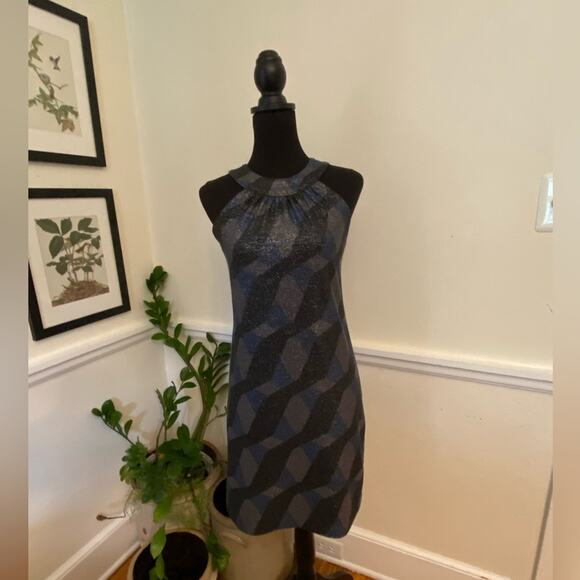 Elie Tahari Geometric Print Halter short Dress in Blue, Gray, and Black | Size 6 - Picture 2 of 9